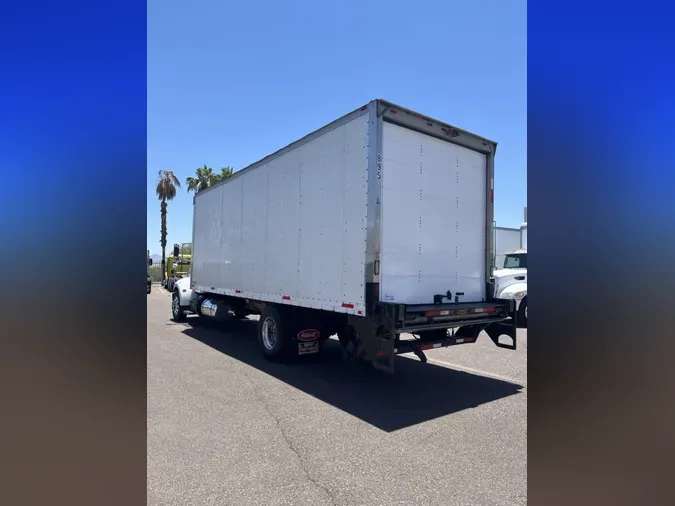 2019 Peterbilt 330