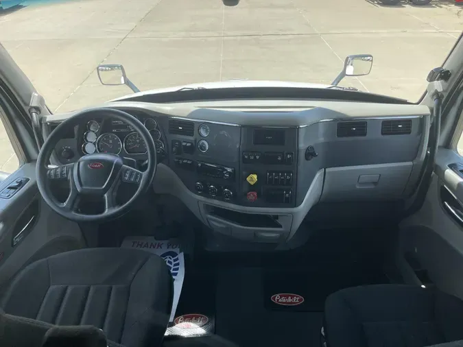 2021 Peterbilt 579