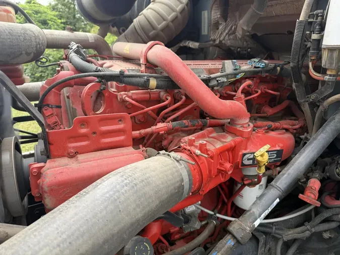 2020 International HX620