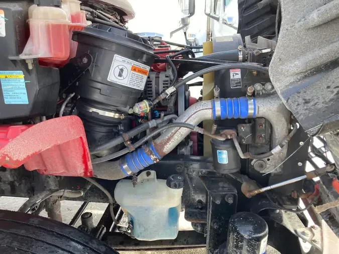 2017 FREIGHTLINER/MERCEDES M2 106