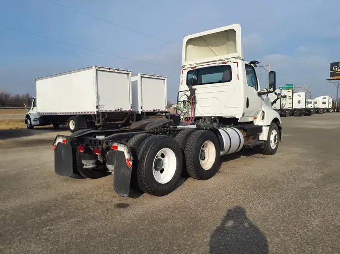 2019 NAVISTAR INTERNATIONAL LT625 DAYCAB T/A