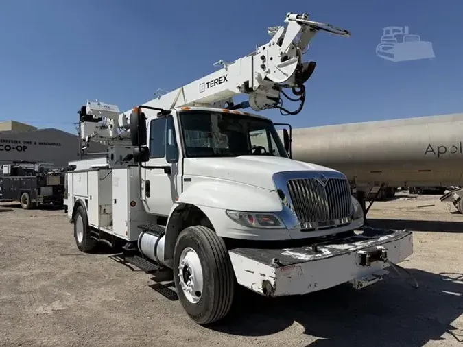 2012 TEREX COMMANDER 4047