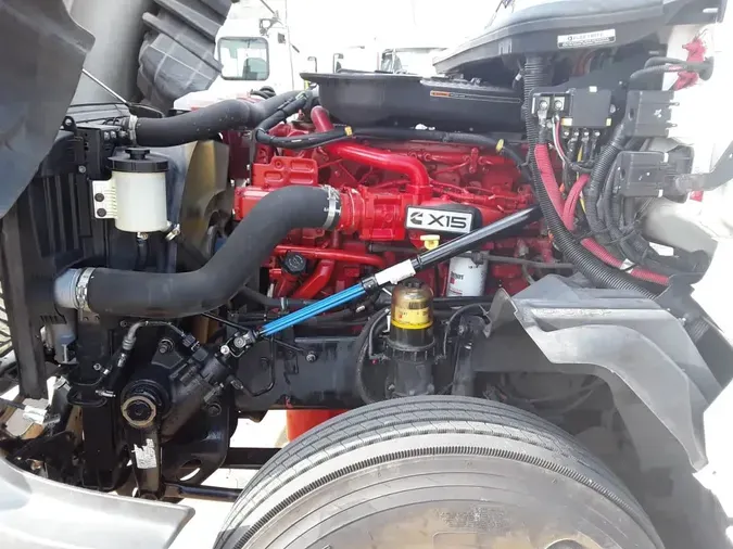 2019 NAVISTAR INTERNATIONAL LT625 SLPR CAB