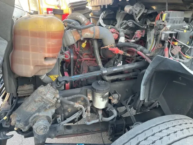 2019 NAVISTAR INTERNATIONAL 4300