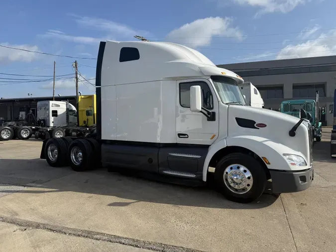 2021 Peterbilt 579
