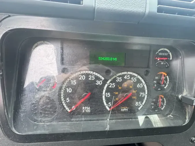 2018 FREIGHTLINER/MERCEDES CASCADIA 125