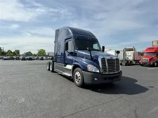 2016 FREIGHTLINER CASCADIA EVOLUTION