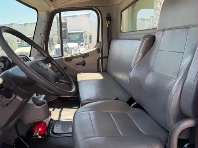 2020 Freightliner Business Class M2 106a09ce96c81a4d6de986fdccb74b6531d
