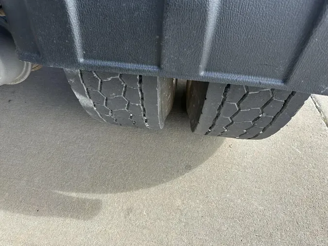 2019 Peterbilt 389a09e1199d57722c09816288495ed66e8