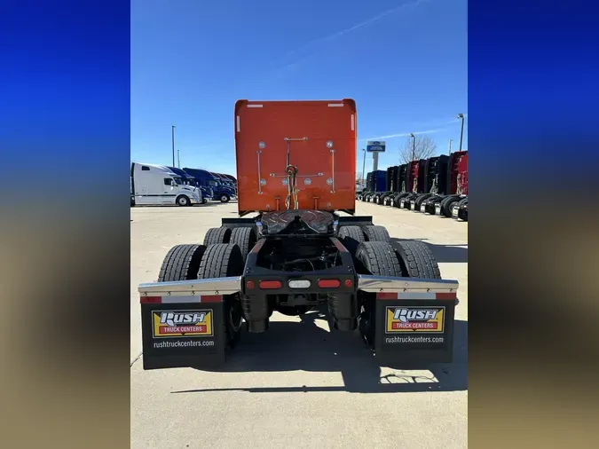 2024 Peterbilt 389