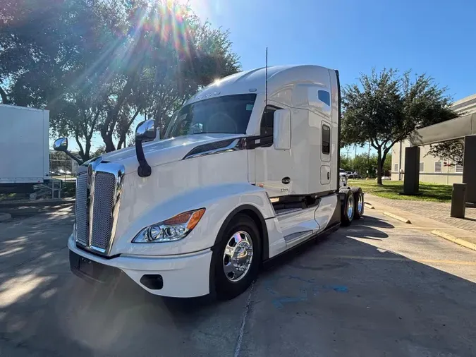2026 Kenworth T680a09e568e93190e4c0d91a3f742bc8885