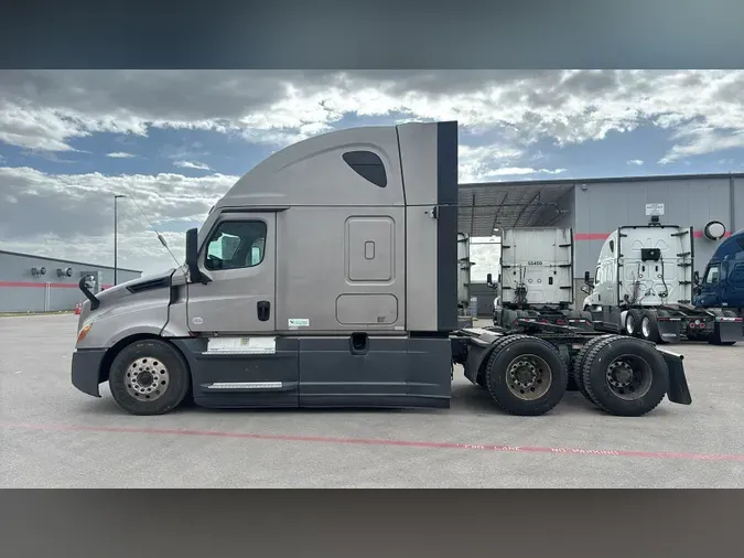 2021 Freightliner Cascadia