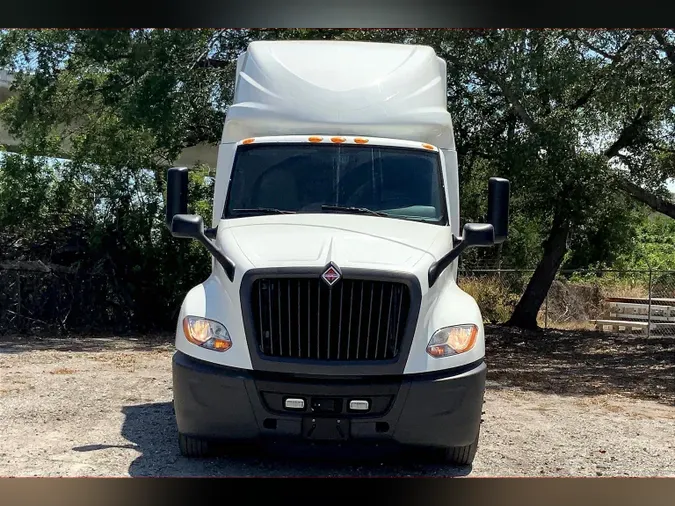 2021 INT LT625 6x4