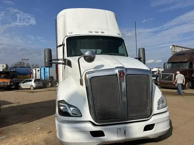 2019 KENWORTH T680a0a64134bf5040a8e99328c9964e39ec