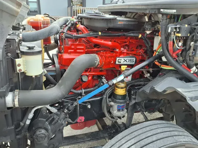 2019 NAVISTAR INTERNATIONAL LT625 DAYCAB T/A