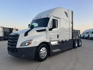 2022 Freightliner Cascadia