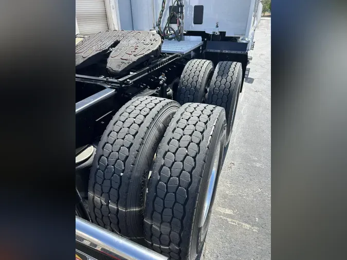 2021 Peterbilt 579