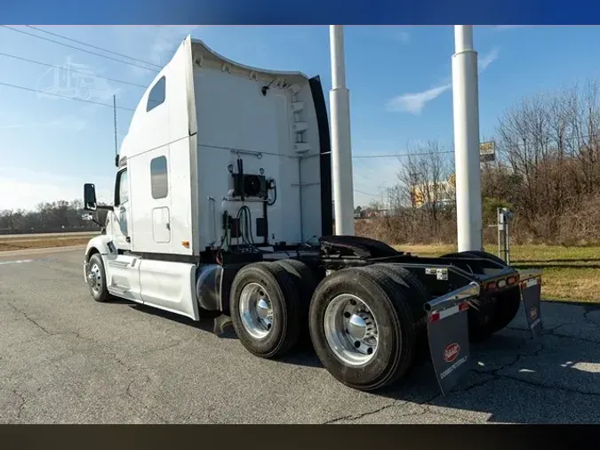 2022 PETERBILT 579