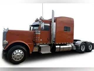 2024 Peterbilt 389