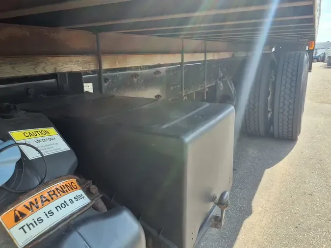 2019 FREIGHTLINER M2 106