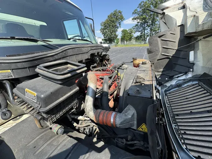 2019 International 4300