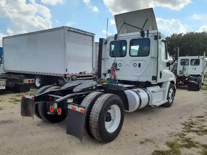 2020 FREIGHTLINER/MERCEDES CASCADIA 113a0b330e62f963fe43027b159ebf903f1