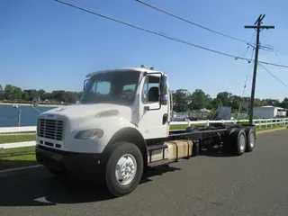 2018 FREIGHTLINER M2