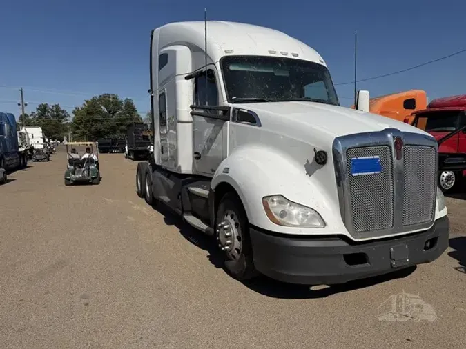 2020 KENWORTH T680a0ba733f15e05f111c500c0a9863a412