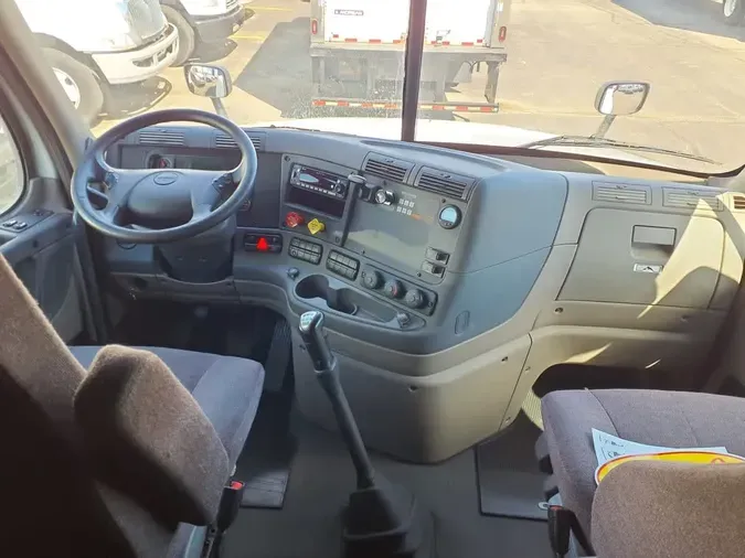 2020 FREIGHTLINER CASCADIA 125