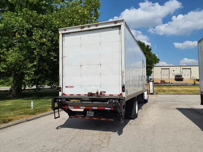 2017 FREIGHTLINER/MERCEDES M2 106