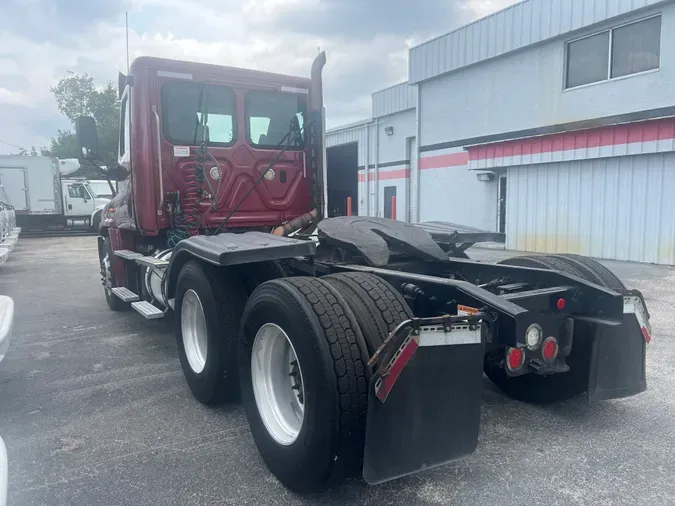 2017 FREIGHTLINER/MERCEDES CASCADIA 125