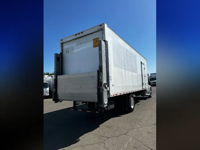 2019 FREIGHTLINER M2 106