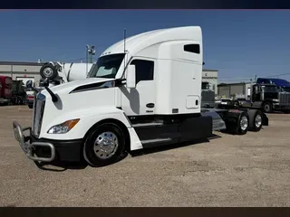 2023 Kenworth T680