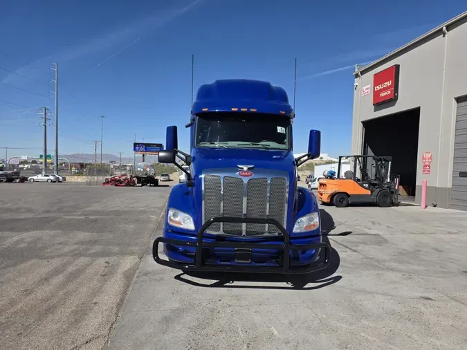2022 Peterbilt 579a0cd3d94bd1f6d47adc55d011350ac37