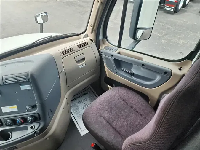 2020 FREIGHTLINER CASCADIA
