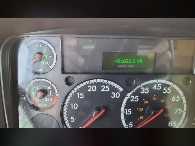 2020 FREIGHTLINER/MERCEDES M2 106