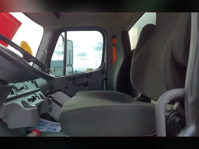 2020 FREIGHTLINER/MERCEDES M2 106a0d17ef34e2ff3ff29fe3599f7f6aa60