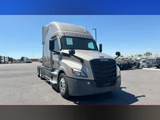 2023 Freightliner Cascadia