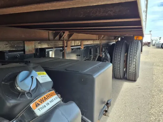 2019 FREIGHTLINER M2 106