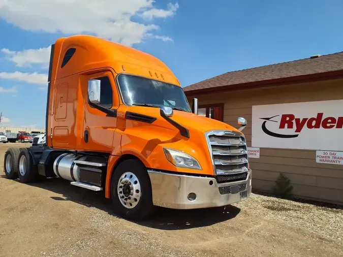 2019 FREIGHTLINER NEW CASCADIA PX12664