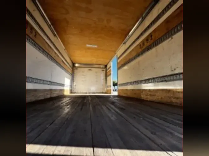 2019 FREIGHTLINER/MERCEDES M2 106