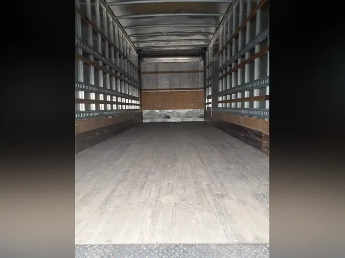 2018 FREIGHTLINER/MERCEDES M2 106