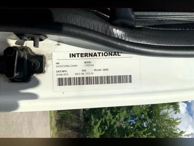 2019 INT LT625 6x4