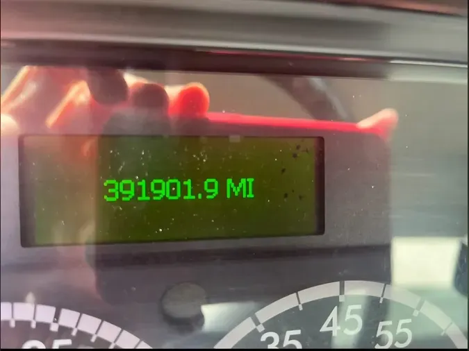 2018 FREIGHTLINER M2 106