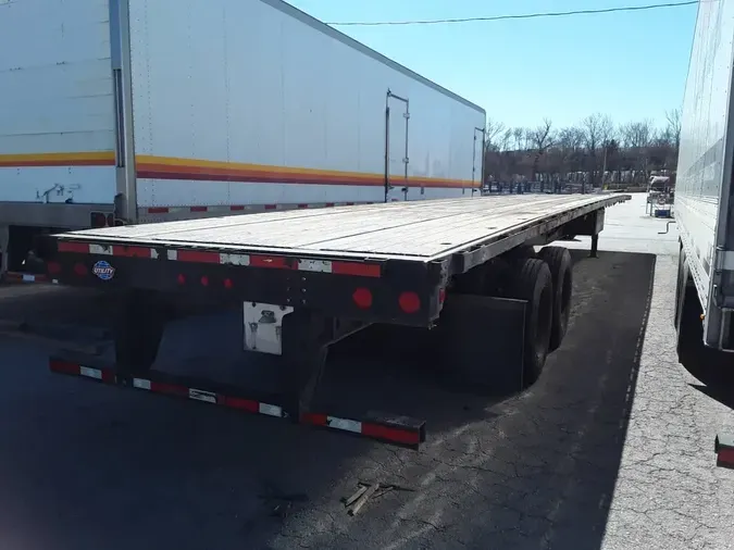 2013 UTILITY TRAILERS FS2CHS 53/102
