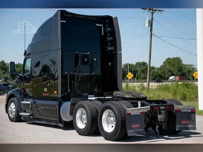 2022 PETERBILT 579