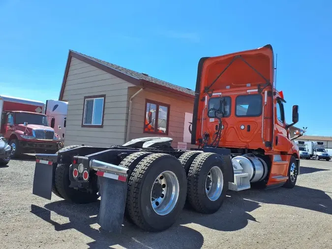 2019 FREIGHTLINER/MERCEDES NEW CASCADIA PX12664