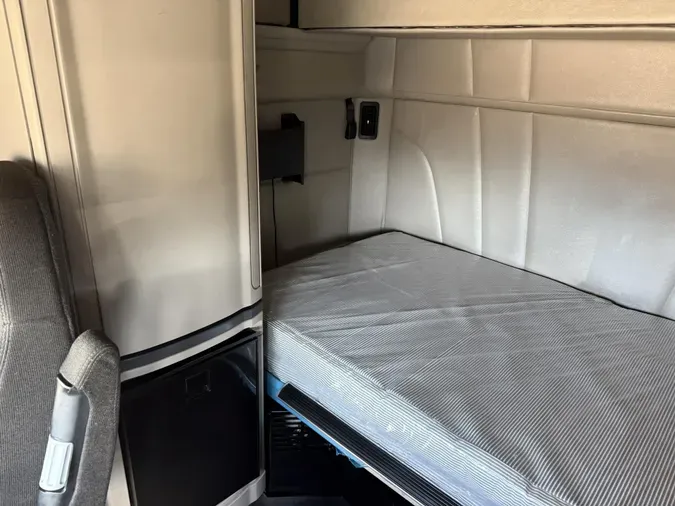 2021 Peterbilt 579a0e680ca8478c9e6cefa221c5d476912