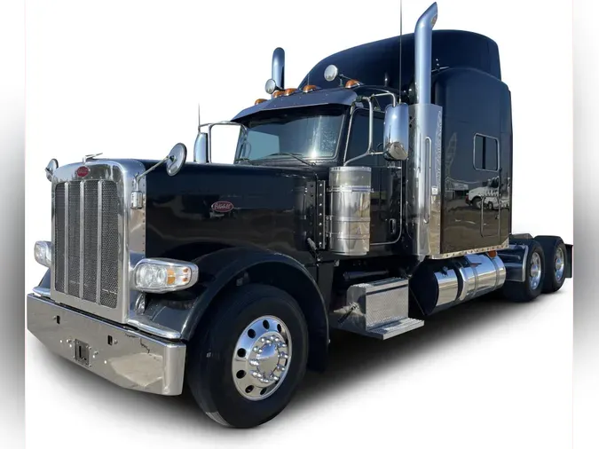 2022 Peterbilt 389a0e6eeb1dcbbc2bc440534b4ff090fb8