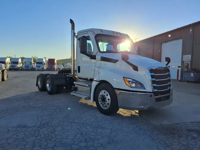 2021 FREIGHTLINER/MERCEDES NEW CASCADIA PX12664a0eb44e788b243a277118fcad5608a59